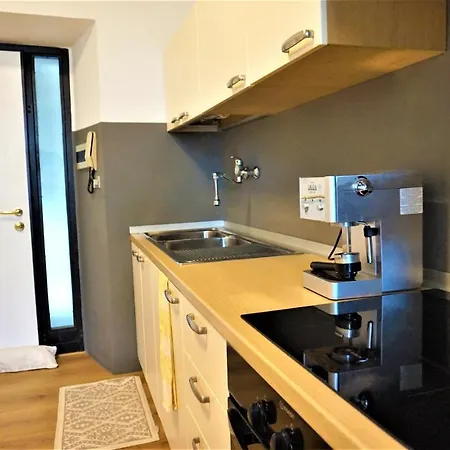Apartment Casa Elena *