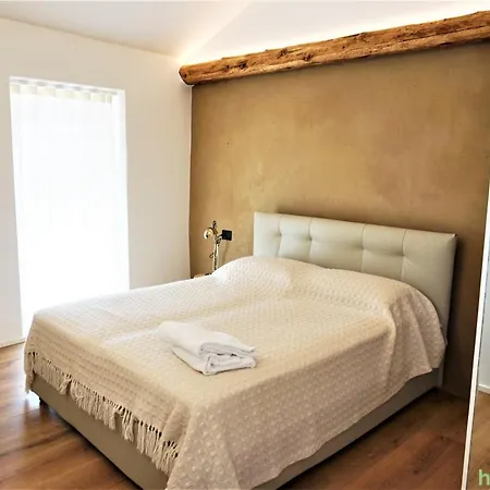 Casa Elena Apartment